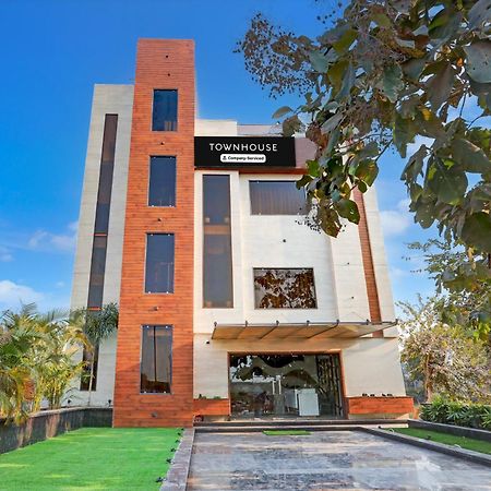 Super Collection O Belgacihia Near Kolkata Railway Station Hotel Gwalior Ngoại thất bức ảnh