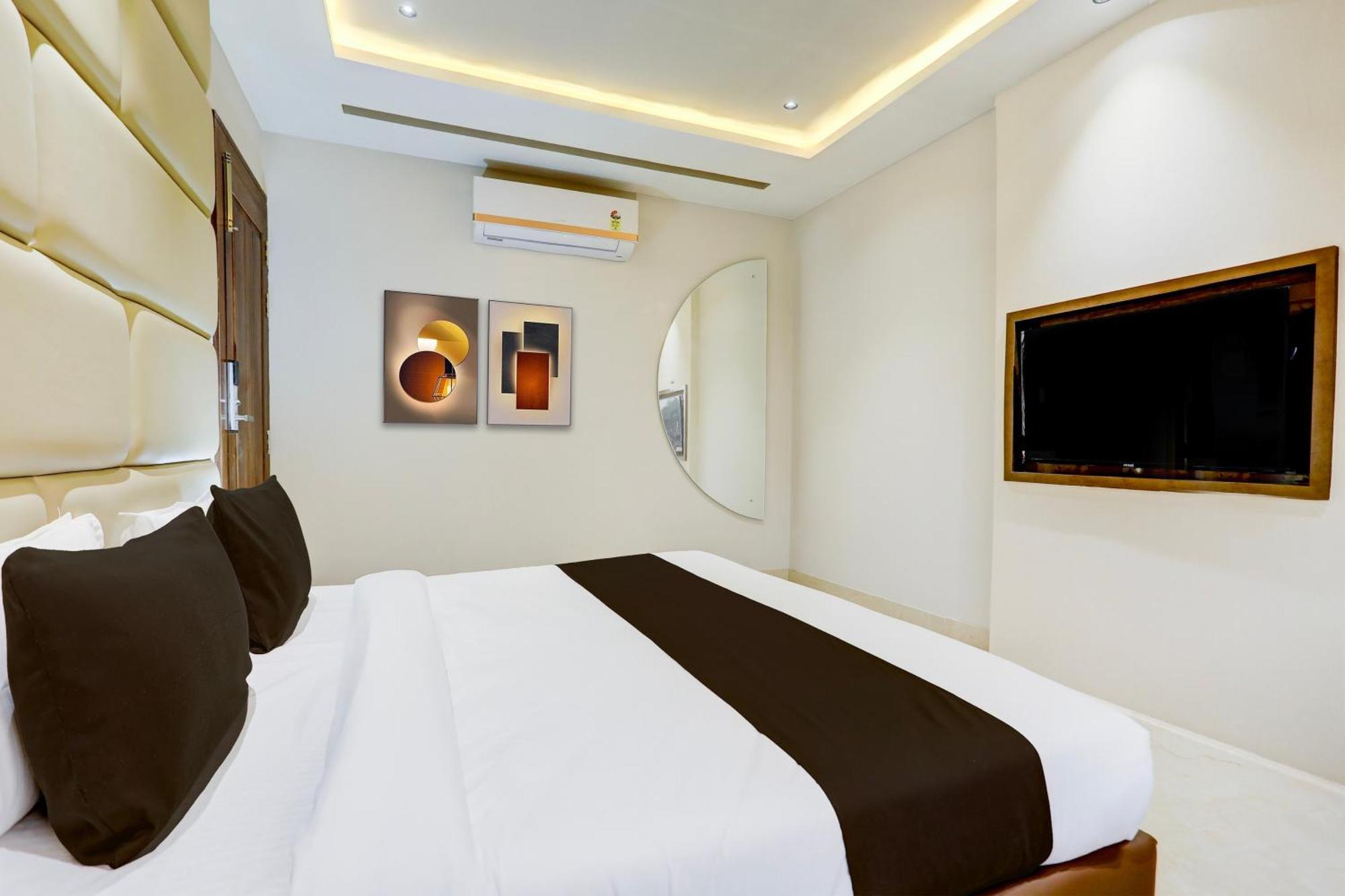 Super Collection O Belgacihia Near Kolkata Railway Station Hotel Gwalior Ngoại thất bức ảnh