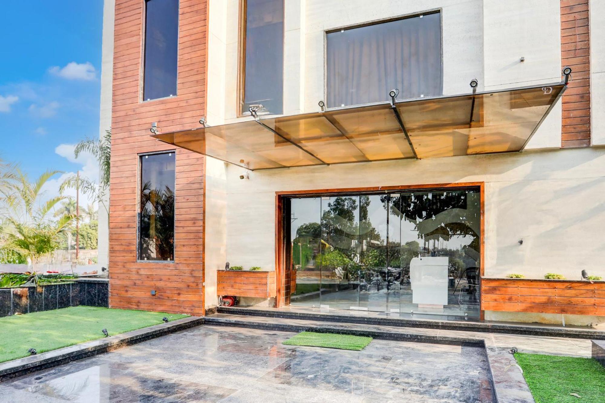 Super Collection O Belgacihia Near Kolkata Railway Station Hotel Gwalior Ngoại thất bức ảnh