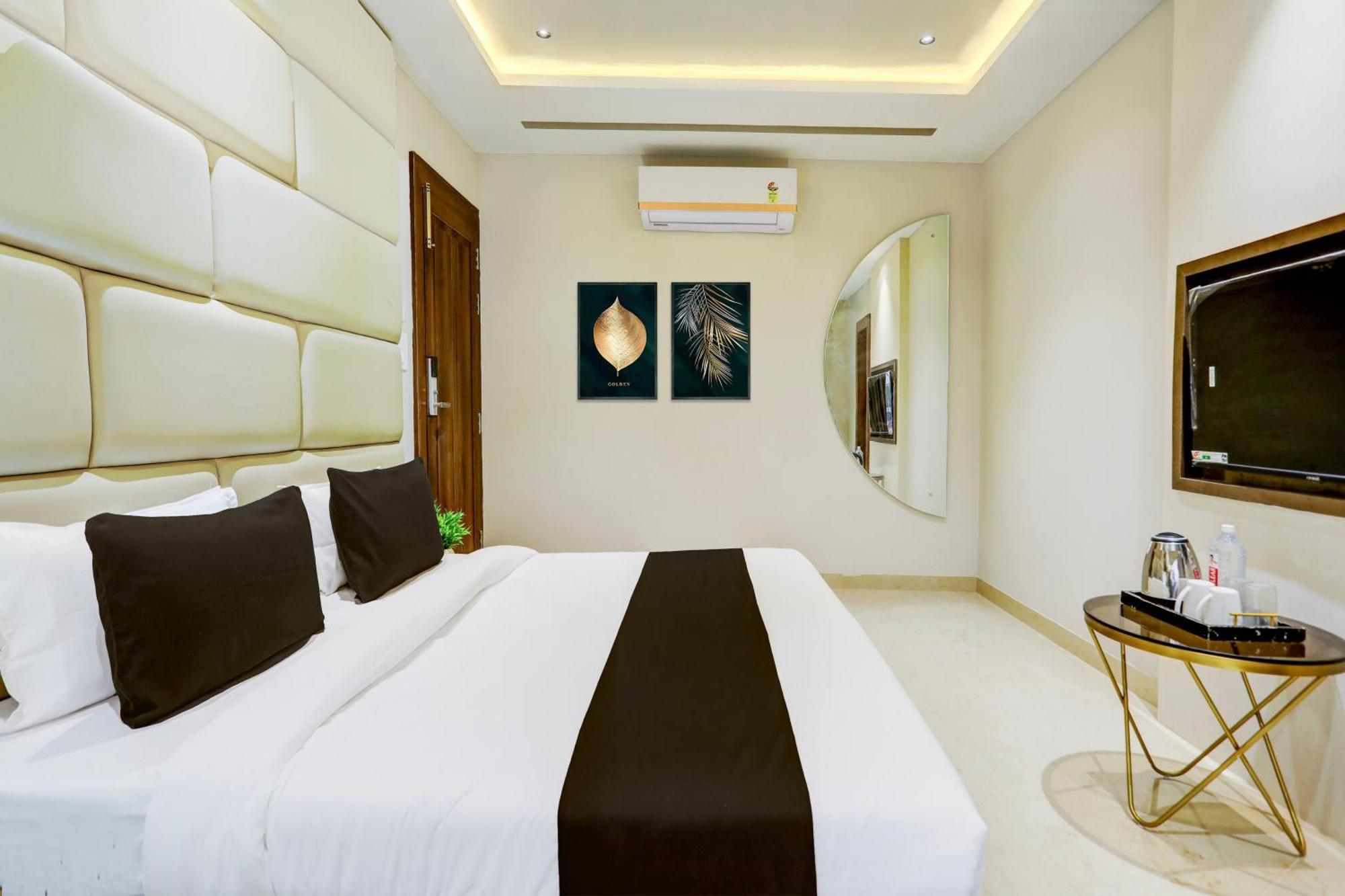 Super Collection O Belgacihia Near Kolkata Railway Station Hotel Gwalior Ngoại thất bức ảnh