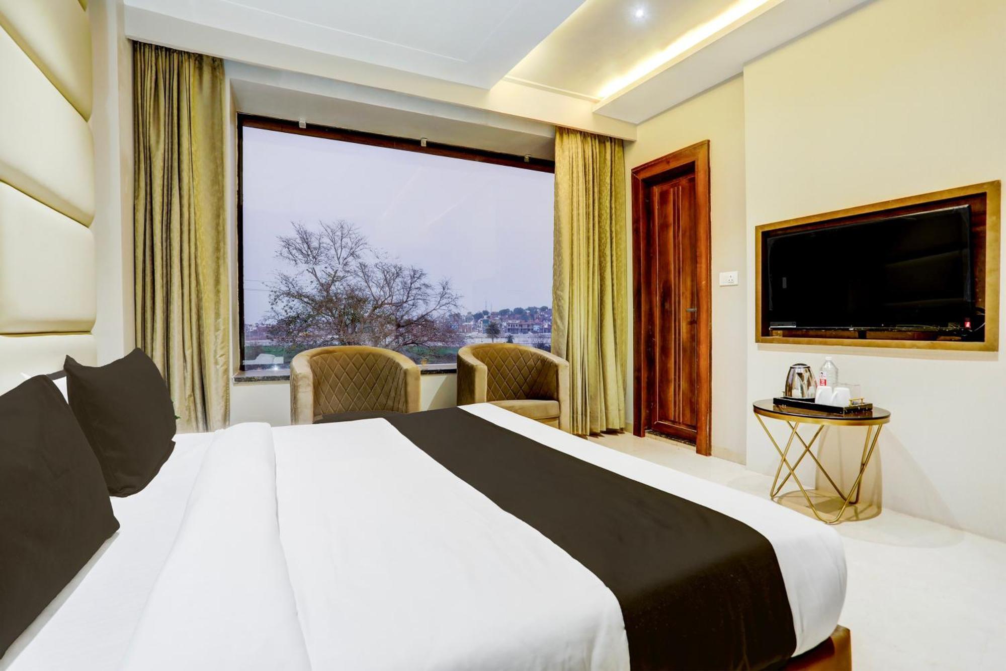 Super Collection O Belgacihia Near Kolkata Railway Station Hotel Gwalior Ngoại thất bức ảnh