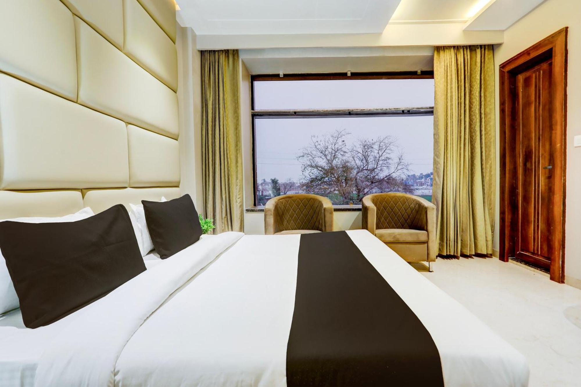 Super Collection O Belgacihia Near Kolkata Railway Station Hotel Gwalior Ngoại thất bức ảnh